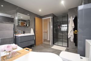 Photo 15- click for photo gallery